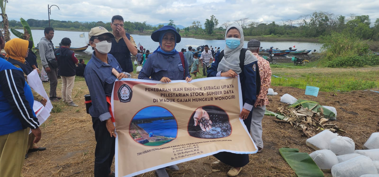 Tim Pengabdian Masyarakat Departemen Sumber Daya Akuatik FPIK Undip Peduli Ikan Endemik di Waduk Gajah Mungkur Wonogiri