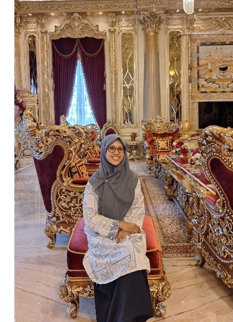 Dewi Megapuspa Nusari, Berkarir Mengalir seperti Air